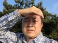 작성자 : 이윤찬
작성일 : 05-23
제목 : 2022년 5월 23일 월요일 호암산 정상에서...
내용 : 오늘도 전경에 연무가 끼어 셀카만 찍었습니다. 날씨가 무척 무덥더라구요. ^^;

[img:2022_05_23_004.jpg,align=,width=1836,height=2448,vspace=0,hspace=0,border=1]
